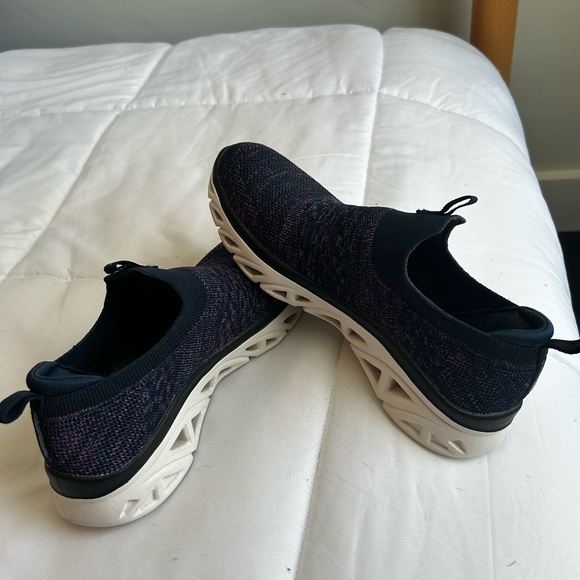 Skechers Shoes - Skechers Black and Purple Athletic Shoes